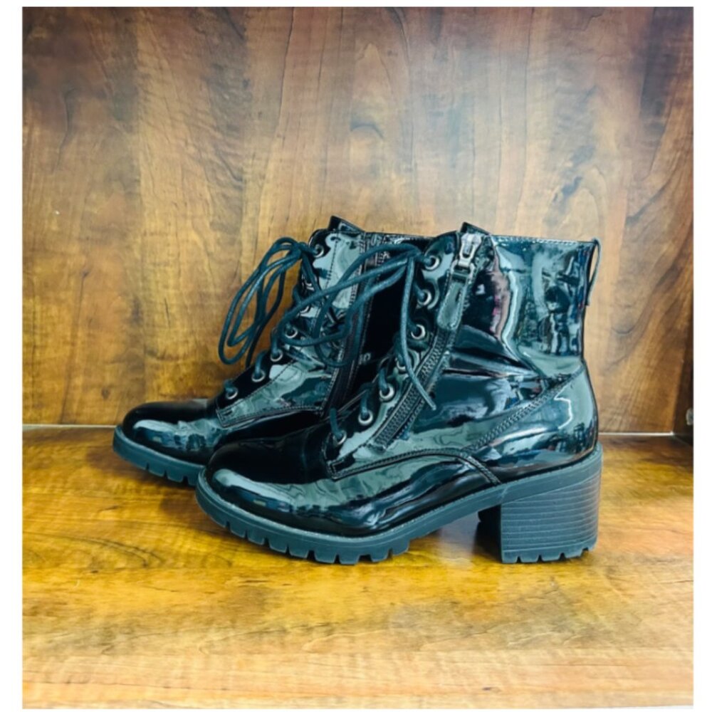 Forever 21 black patent leather chunky boots 7